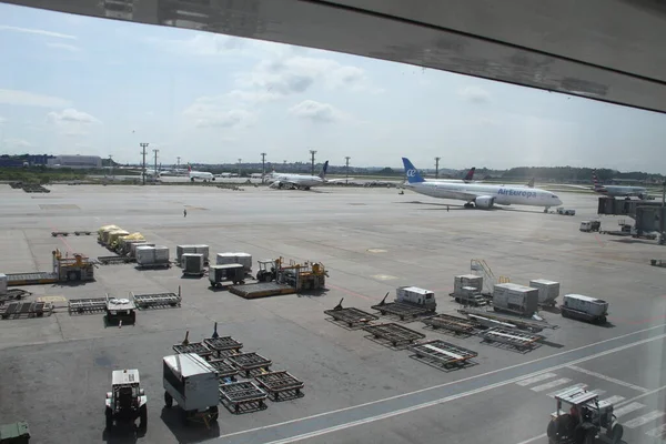 Styczeń 2021 Międzynarodowe Lotnisko Guarulhos Sao Paulo Brazylia — Zdjęcie stockowe