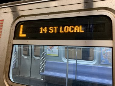 Brooklyn (ABD), 05 / 03 / 2020 - METER L Hattı Tamiri - Sandy Kasırgası, Temmuz 2020 'de tamamlanması beklenen L demiryolu tüneline zarar verdi, planlanan tarihten üç ay önce tamamlandı ve 500 milyon dolardan 100 milyon dolar daha az