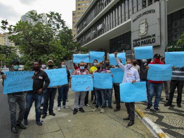19 Temmuz 2020, Sao Paulo, Brezilya: Brezilya Cumhurbaşkanı Jair Bolsonaro 'yu protesto eden protestocular Central Sao Paulo' daki Franklin Roosevelt Parkı 'nda