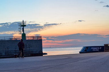 Rimini (ITA), 06 / 15 / 2020 - Her gün / RIMINI / ITALY - İtalya 'nın Rimini kentinde Gece Vakti