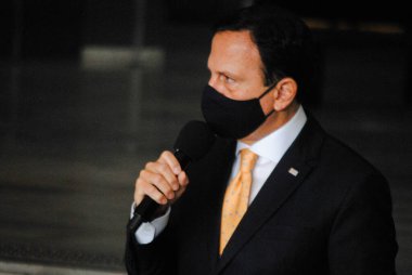 Covid-19: Sao Paulo Valisi ile basın toplantısı. 29 Mayıs 2020, Sao Paulo, Brezilya: Sao Paulo Valisi, Joao Doria ve Belediye Sekreteri Rubens Rizek ile basın toplantısı