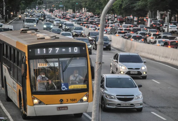 Verkehr Sao Paulo Oktober 2020 Sao Paulo Brasilien Schwerer Verkehr — Stockfoto