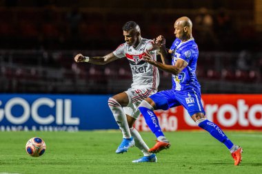 SAO PAULO, SP, BRAZIL: Brezilya 'daki iki Campeonato Brasileiro Srie A takımı arasında futbol maçı