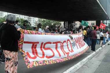 Sao Paulo, Brezilya - 20 Kasım 2020: Siyahi bir adamın öldürülmesini protesto eden Siyah Bilinç Günü