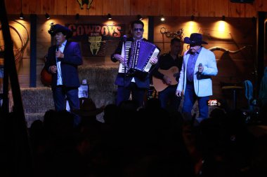 SAO PAULO, SP, 21.08.2019 - Brezilya 'da Trio Parada Dura açılış konseri