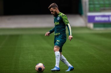 Sao Paulo - 12 Şubat 2020: Sentetik çimenlikte antrenman sırasında PALMEIRAS oyuncularının eğitilmesi.