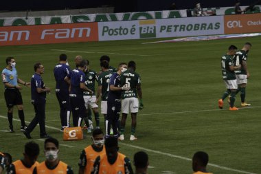 (Paulista Kadın Futbol Ligi 'nde. 10 Aralık 2020, Sao Paulo, Brezilya: Corinthians ve Palmeiras arasındaki futbol maçı, yarı final maçı için Arena Barueri Stadyumu 'nda oynandı. Sonuç, Korintliler 2x2 Palmeira. Korintliler 'in golleri eksikti.
