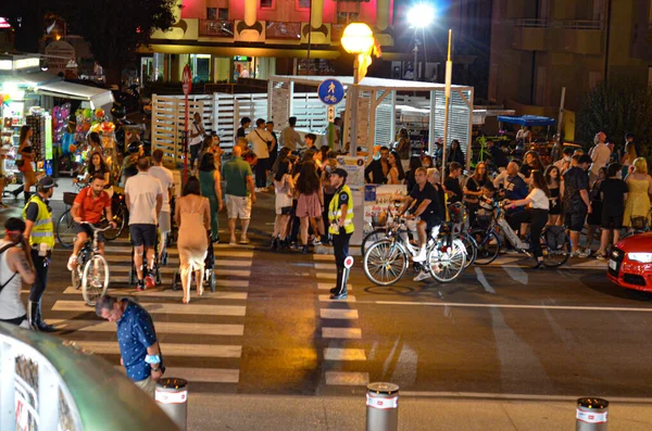 Protesta Exigiendo Aumento Sueldo Agosto 2020 Rímini Italia Noche Rosa — Foto de Stock