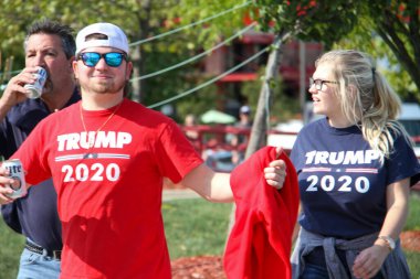 28 Kasım 2020. Red Bank, New Jersey, ABD: Haklarından mahrum bırakılmış Amerikalılar, 3 No.lu seçimlerin ve Amerikan geleceklerinin New Jersey Valisi Murphy House 'a yürümesini kabul etmek istemediler. 