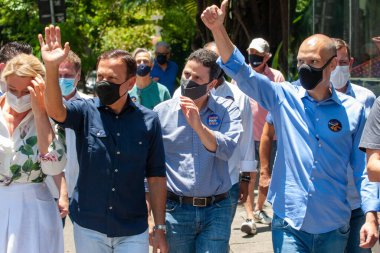 29 Kasım 2020, Sao Paulo, Brezilya: Sao Paulo Valisi, Joao Doria First Lady Bia Doria ve Sao Paulo 'nun şimdiki belediye başkanı Bruno Covas, Jardim Paulistano, Sao Paulo' daki Colegio St. Paul seçim merkezinde oy kullandı.