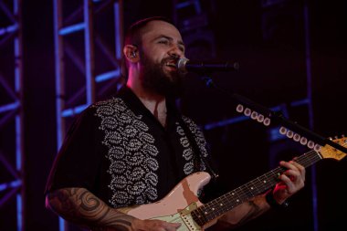 Brezilyalı Jorge Vercillo 'nun müzikal gösterisi. 4 Aralık 2020, Sao Paulo, Brezilya: Konuklar ve Jorge VErcillo çok spesifik bir gösteri 