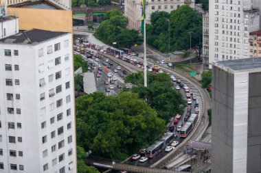 Bahia 'da yağış var. 22 Mayıs 2020, Mata de Sao Joao, Bahia, Brezilya: Bahia 'da Praia do Forte plajında sağanak yağış, bu cuma öğleden sonra sele yol açtı. 