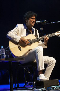 Brezilyalı Jorge Vercillo 'nun müzikal gösterisi. 4 Aralık 2020, Sao Paulo, Brezilya: Konuklar ve Jorge VErcillo çok spesifik bir gösteri 