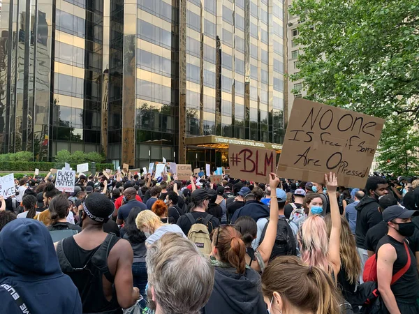 Novo Protesto Pacífico Favor George Floyd Trump International Hotel Columbus — Fotografia de Stock