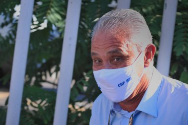 30 Ocak 2021, Rio de Janeiro, Brezilya: Bu Cumartesi (30) öğleden sonra yapılacak Amerika libertadores finalinden önce hem Palmeiras hem de Santos stadyumu etrafında büyük bir taraftarlar hareketi var. Brezilya milli takım koçu Ti