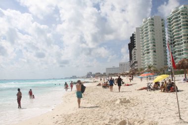 25 Ocak 2021: Cancun, Meksika: Güzel tropikal tatil beldesi Cancun, Meksika