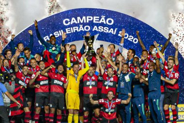 Flamengo - Brezilya 1. Lig Futbol Ligi 'nin biseksüel şampiyonu. 25 Şubat 2021, Sao Paulo, Brezilya: Flamengo takımı Sao Paulo 'daki Morumbi Stadyumu' nda Sao Paulo futbol takımına karşı oynadığı B-Championship maçını kutluyor. 