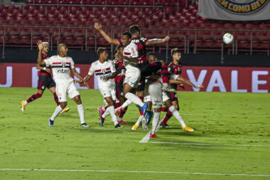 SAO PAULO, SP, BRAZIL: Brezilya 'daki iki Campeonato Brasileiro Srie A takımı arasında futbol maçı