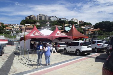 Sao Paulo Valisi Drive-Thru COVID-19 Aşılama Merkezi 'ni ziyaret etti. 2 Mart 2021, Sao Paulo, Brezilya: Sao Paulo Valisi Joao Doria, Morumbi Stadyumu 'ndaki COVID-19 aşı merkezindeydi. 