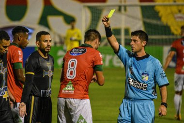 Paulista Şampiyonluk Serisi A2 Portekiz, Agua Santa 'ya karşı. 10 Mart 2021, Sao Paulo, Brezilya: Caninde Stadyumu 'nda oynanan Paulista Şampiyonası A2 serisinin üçüncü turu için futbol maçı geçerli.