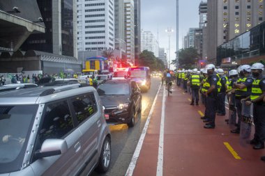 Sao Paulo Valisi 'ne karşı protesto. 19 Mart 2021, Sao Paulo, Brezilya: Protestocular Sao Paulo Valisinin ayrılmasını istiyorlar