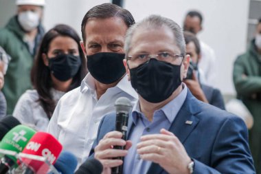 Sao Paulo 'da yeni aşıların serbest bırakılmasıyla ilgili basın toplantısı. 5 Nisan 2021, Sao Paulo, Brezilya: Sao Paulo Valisi Joao Doria, Butanta 'dan yeni aşıların serbest bırakıldığını duyuran bir basın toplantısına katıldı.