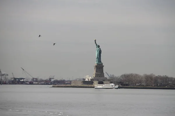 New York Citys View Staten Islandről Április 2021 Staten Island — Stock Fotó