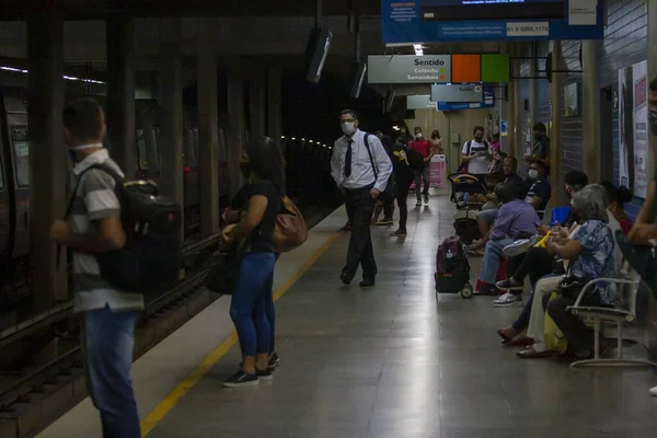 Movement People Brasilia Central Metro Station April 2021 Brasilia Federal — Foto de Stock