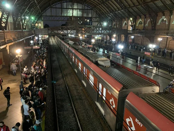 Congestion Sao Paulos Luz Train Station Covid April 2021 Sao — Stock Photo, Image