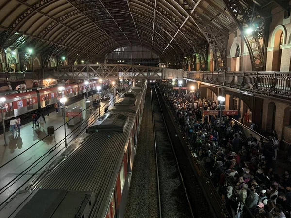 Congestion Sao Paulos Luz Train Station Covid April 2021 Sao — Stock Photo, Image