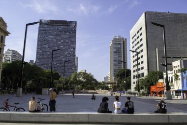 Vale do Anhangabau 'nun manzarası. 5 Mayıs, Sao Paulo, Brezilya: Sao Paulo şehrinin yeniden yapılanma sürecinden geçen Sao Paulo 'nun merkezindeki Vale do Anhangabau' nun görüntüsü