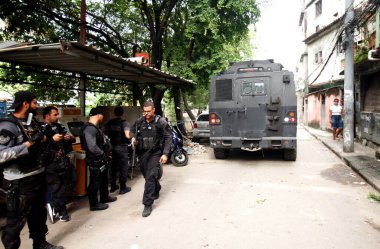 Polis operasyonu Rio de Janeiro 'da birkaç ölü bıraktı. 6 Mayıs 2021, Rio de Janeiro, Brezilya: Uyuşturucu kaçakçılığına karşı düzenlenen Sivil Polis Operasyonu sırasında Rio de Janeiro 'da tutuklandı. 