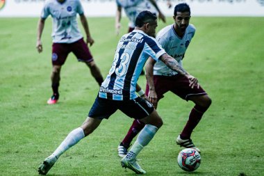 Gaucho Şampiyonası yarı finali için Gremio ve Caxias arasındaki maç. 9 Mayıs 2021, Porto Alegre, Brezilya: Gremio 'dan oyuncu Luiz Fernando, Gremio ve Caxias arasında oynanan maçta, Gaucho Futbol Şampiyonası 2021 yarı finalinde