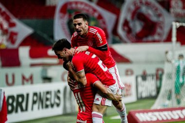  Uluslarası Gençlik ve Gençlik arasındaki maç. 8 Mayıs 2021, Porto Alegre, Brezilya: Porto Alegre (SC) 'deki Beira-Rio Stadyumu' nda düzenlenen Gaucho Futbol Şampiyonası 2021 yarı finali için geçerli olan Internacional vs Juventude arasındaki maç)