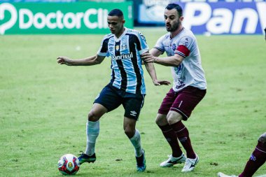 Gaucho Şampiyonası yarı finali için Gremio ve Caxias arasındaki maç. 9 Mayıs 2021, Porto Alegre, Brezilya: Gremio 'dan oyuncu Luiz Fernando, Gremio ve Caxias arasında oynanan maçta, Gaucho Futbol Şampiyonası 2021 yarı finalinde