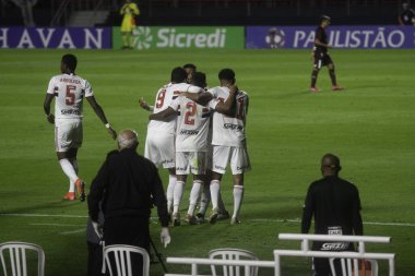 (Paulista Şampiyonası 'nın çeyrek finalleri. 14 Mayıs 2021, Sao Paulo, Brezilya: Sao Paulo ve Ferroviaria arasındaki maç, Paulista Futbol Şampiyonası çeyrek finalleri için geçerli, Cuma gecesi Morumbi Stadyumu 'nda (14). Sao. 