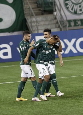 Palmeiras ve Defensa y Justicia arasındaki maç Libertadores. 18 Mayıs 2021, Sao Paulo, Brezilya: Defensa y Justicia 'dan koç Sebastian Beccacece, Palmeiras ve Defensa y Justicia (Arjantin) maçında)