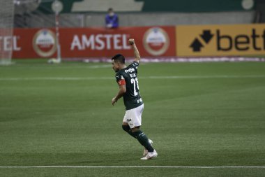 Palmeiras ve Defensa y Justicia arasındaki maç Libertadores. 18 Mayıs 2021, Sao Paulo, Brezilya: Defensa y Justicia 'dan koç Sebastian Beccacece, Palmeiras ve Defensa y Justicia (Arjantin) maçında)