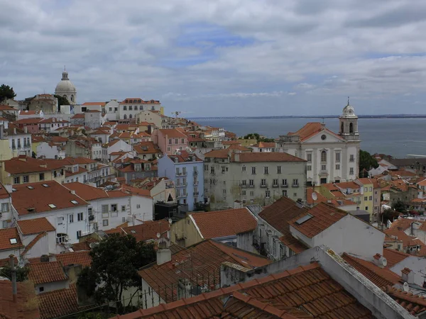 葡萄牙旅游业的开放 2021年5月18日 葡萄牙Lsbon 在新的Coronavirus Covid 大流行中的城市场景 — 图库照片