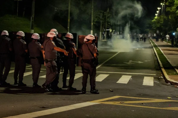 Confronto Entre Torcedores São Paulo Polícia Militar Após Final Campeonato — Fotografia de Stock
