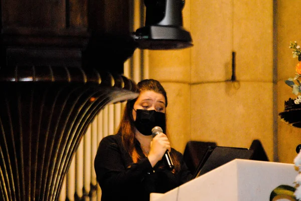  Başkan Bruno Covas 'ın ölümünün yedinci günü. 22 Mayıs 2021, Sao Paulo, Brezilya: Sao Paulo, Sao Paulo 'daki Katedral Se' de Belediye Başkanı Bruno Covas 'ın (PSDB) ölümü için düzenlenen Yedinci Gün Ayinine aile üyeleri, arkadaşlar ve yetkililer katıldı.