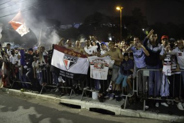 Paulista Şampiyonası: Sao Paulo Palmeiras 'a karşı: 23 Mayıs 2021, Sao Paulo, Brezilya: Morumbi Stadyumu' nda yapılan 2021 Paulista Şampiyonası finali için geçerli olan Sao Paulo ve Palmeiras arasındaki maç kutlanıyor