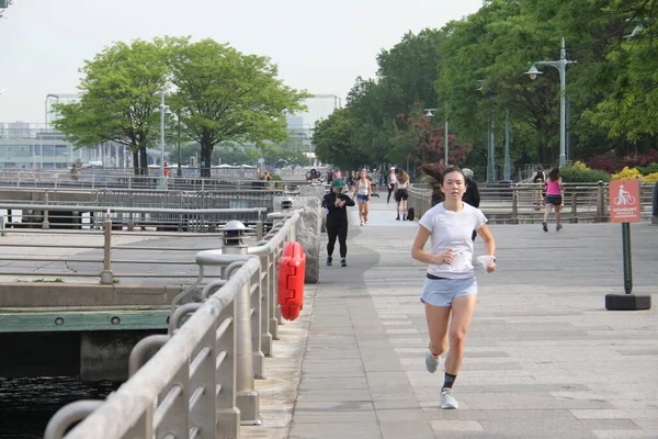 Movimento Pessoas Parque Rio Hudson Maio 2021 Nova York Eua — Fotografia de Stock