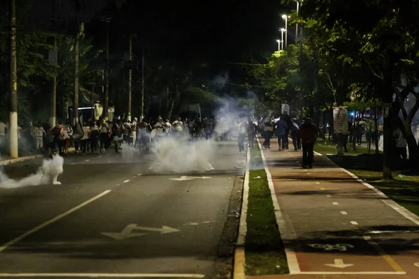 Szembesítés Sao Paulo Rajongói Katonai Rendőrség Között Paulista Bajnokság Döntője — Stock Fotó