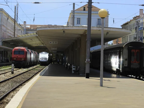 Fahrgastbewegung Bahnhof Apolonia Lissabon Mai 2021 Lissabon Portugal Personenverkehr Bahnhof — Stockfoto