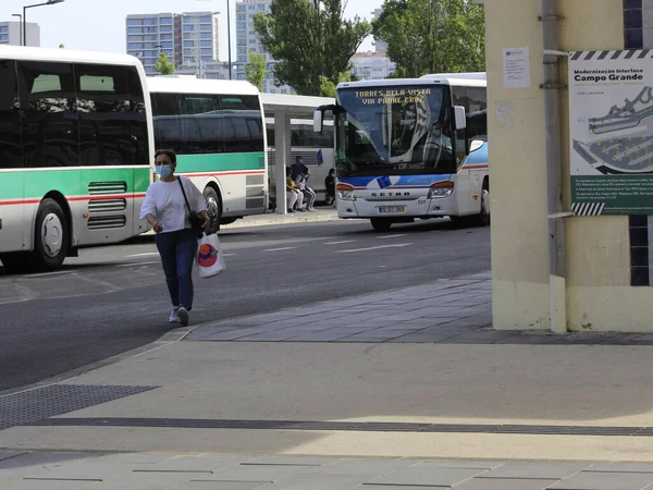 Large Flow Passengers Campo Grande Bus Station May 2021 Lisbon — Stock Photo, Image