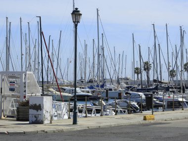 26 Mayıs 2021, Cascais, Portekiz: Portekiz Rivierası 'nın en büyüklerinden biri olan Cascais Marina' nın görüntüsü, 26 Mayıs Çarşamba günü)