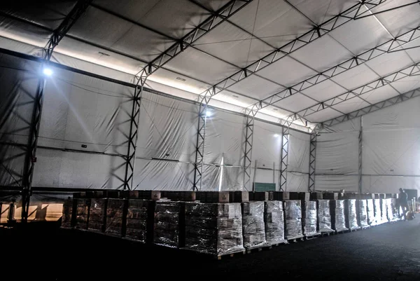 26 Mayıs 2021, Sao Paulo, Brezilya: Indianopolis civarında aşılı depo