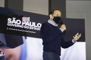Vali Joao Doria ile Fapesp 'in bilim, teknoloji ve yenilik yatırımları üzerine etkinlik. 27 Mayıs 2021, Sao Paulo, Brezilya: Sao Paulo Valisi Joao Doria, yatırımı duyurmak için düzenlenen bir etkinlikte 