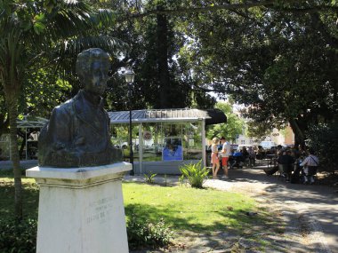 Lizbon 'da turizmin yeniden açılması. 29 Mayıs 2021, Lizbon, Portekiz: Bu Cumartesi Portekiz 'in Lizbon kentinde, Principe Real bahçesinde insan dolaşımı)